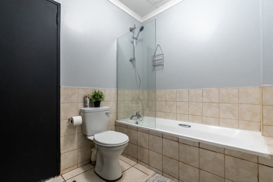 1 Bedroom Property for Sale in Cape Town City Centre Western Cape